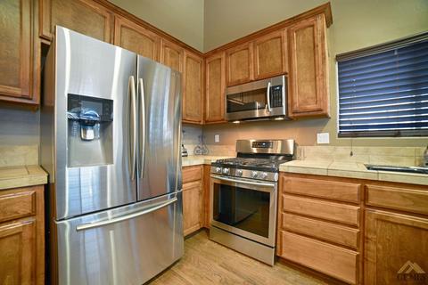 431 Grace Ct, Shafter, CA 93263 photo 9