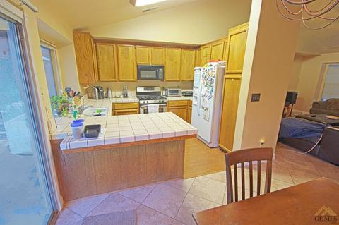 8712 Heely Ct, Bakersfield, CA 93311 photo 9
