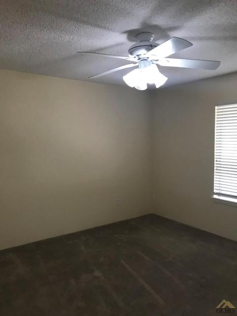 310 Calvin St, Taft, CA 93268 photo 14
