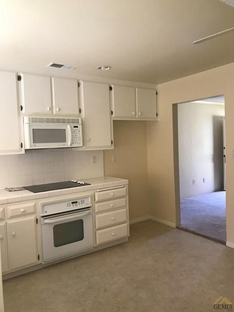310 Calvin St, Taft, CA 93268 photo 9