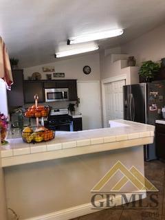5323 Silvergate St, Bakersfield, CA 93313 photo 8