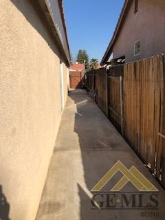 5323 Silvergate St, Bakersfield, CA 93313 photo 23