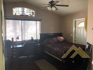 5323 Silvergate St, Bakersfield, CA 93313 photo 13