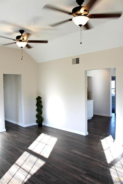 630 D St, Taft, CA 93268 photo 5