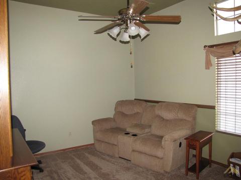 3315 Bathurst Ave, Bakersfield, CA 93313 photo 25