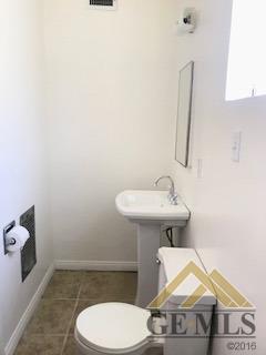 344 Wetherley Dr, Bakersfield, CA 93309 photo 13