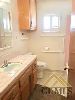 344 Wetherley Dr, Bakersfield, CA 93309 photo 12
