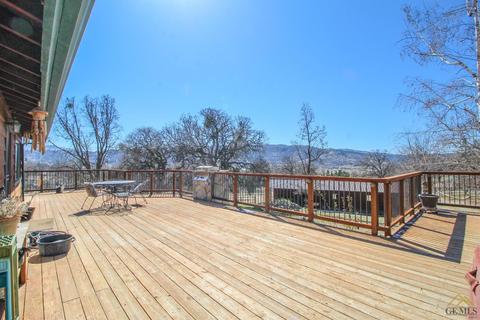24080 Martingale Way, Tehachapi, CA 93561 photo 4
