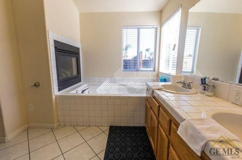 414 Via Sol, Bakersfield, CA 93314 photo 21