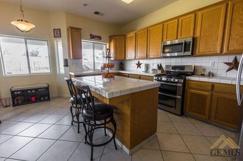 414 Via Sol, Bakersfield, CA 93314 photo 7