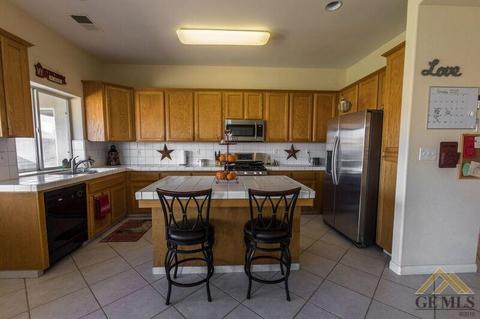 414 Via Sol, Bakersfield, CA 93314 photo 6