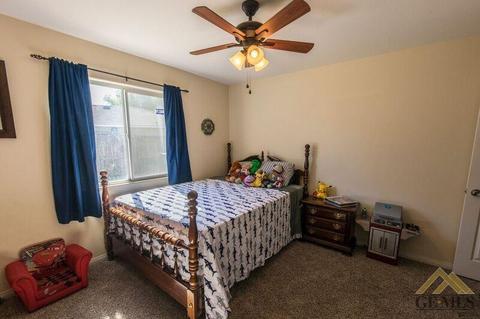 414 Via Sol, Bakersfield, CA 93314 photo 13