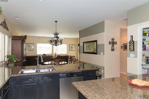12503 Stablegate Dr, Bakersfield, CA 93312 photo 12
