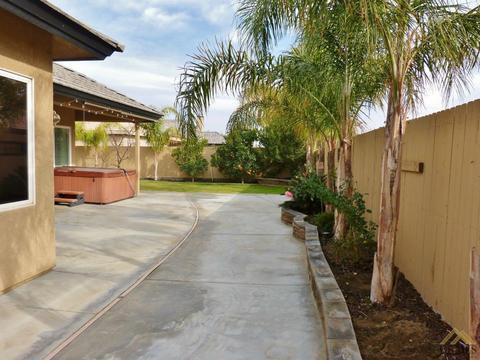 4613 Cherryrock Ave, Bakersfield, CA 93313 photo 29
