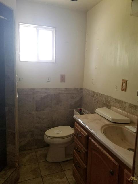 608 Buchanan St, Taft, CA 93268 photo 10