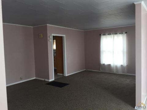 325 D St, Taft, CA 93268 photo 9