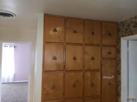 325 D St, Taft, CA 93268 photo 17