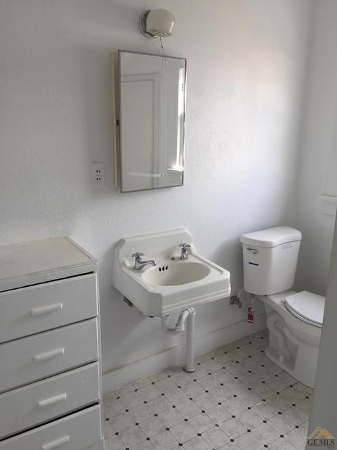 325 D St, Taft, CA 93268 photo 25