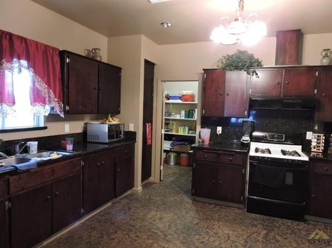 202 Caroline Ln, Shafter, CA 93263 photo 10