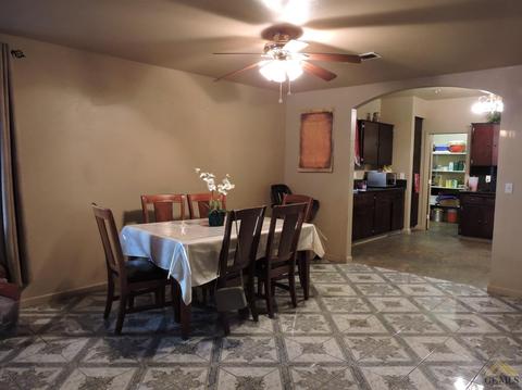 202 Caroline Ln, Shafter, CA 93263 photo 22