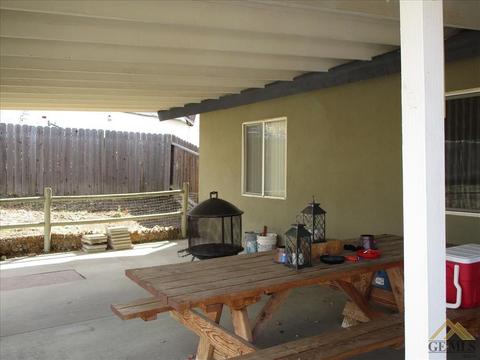 18240 Basil Dr, Tehachapi, CA 93561 photo 17