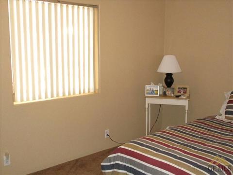 18240 Basil Dr, Tehachapi, CA 93561 photo 11