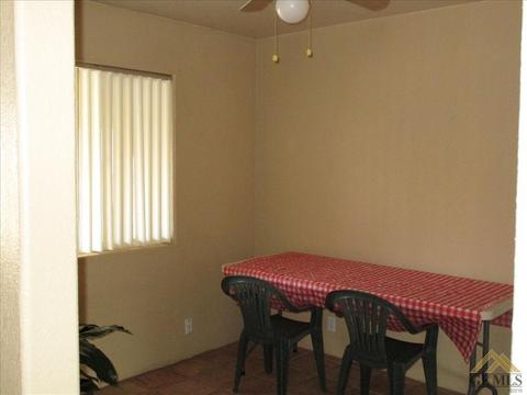 18240 Basil Dr, Tehachapi, CA 93561 photo 9