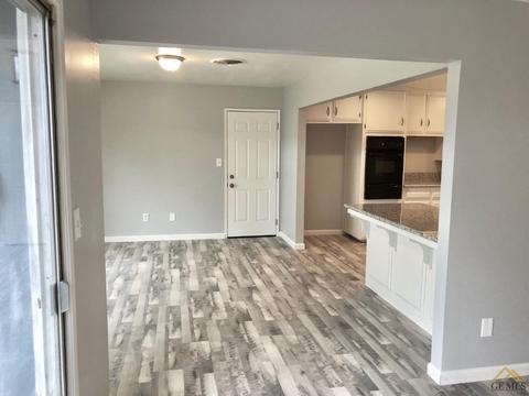 2417 Sunset St, Wasco, CA 93280 photo 9
