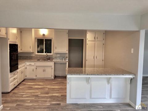 2417 Sunset St, Wasco, CA 93280 photo 7