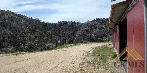 13100 Franceschi Rd, Caliente, CA 93518 photo 9