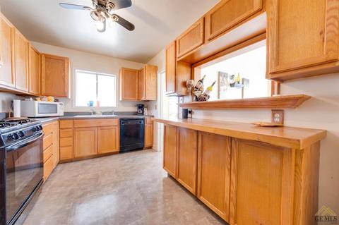 628 B St, Taft, CA 93268 photo 4