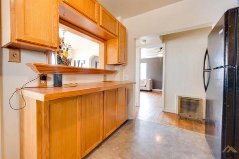 628 B St, Taft, CA 93268 photo 9