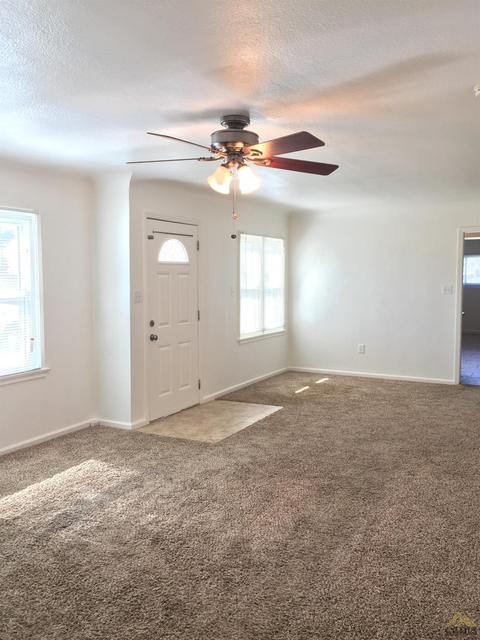 26024 Orange St, Taft, CA 93268 photo 4