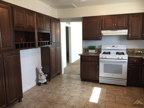 26024 Orange St, Taft, CA 93268 photo 15