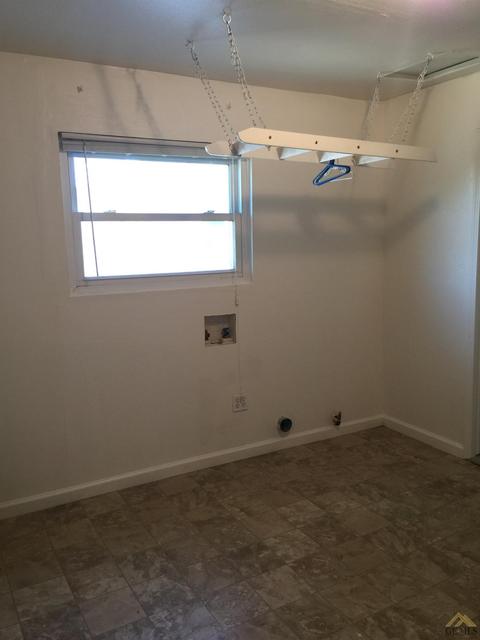 26024 Orange St, Taft, CA 93268 photo 21