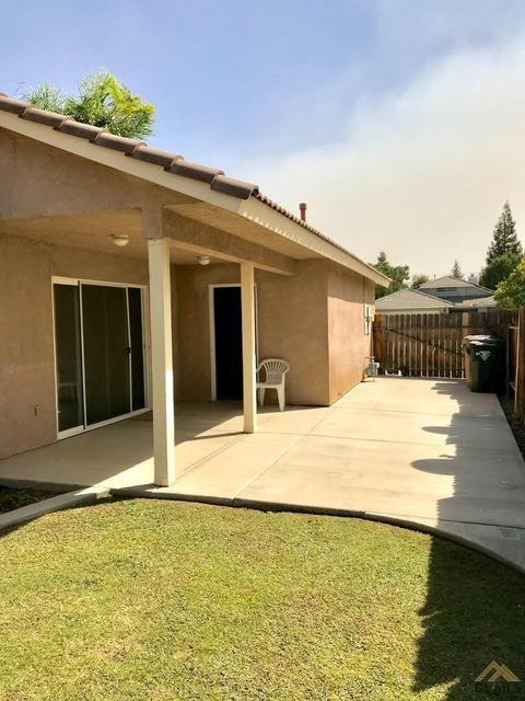 9018 Chattaroy St, Bakersfield, CA 93312 photo 17