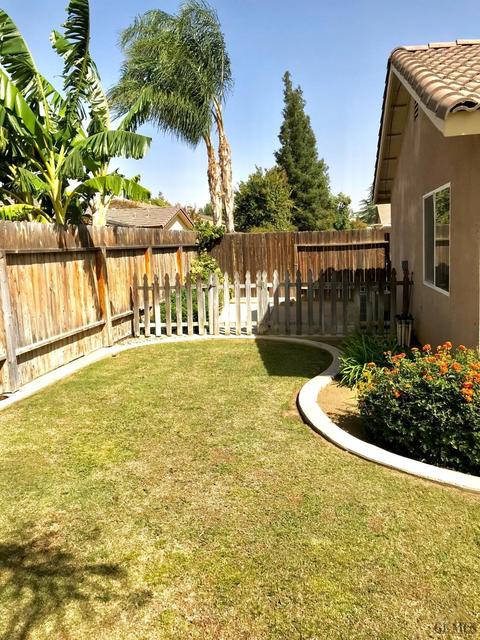 9018 Chattaroy St, Bakersfield, CA 93312 photo 21