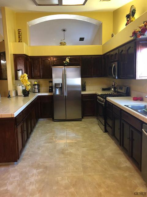 4100 Silver Maple Ct, Bakersfield, CA 93313 photo 8