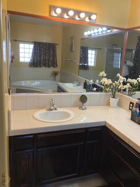 4100 Silver Maple Ct, Bakersfield, CA 93313 photo 14
