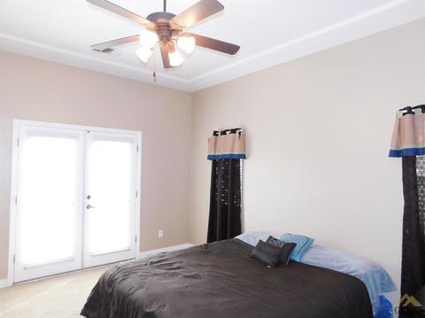 873 Brookside Dr, Shafter, CA 93263 photo 29