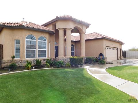 873 Brookside Dr, Shafter, CA 93263 photo 3