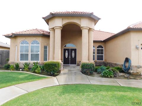 873 Brookside Dr, Shafter, CA 93263 photo 4