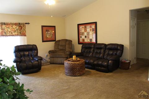 6423 Declaration Way, Bakersfield, CA 93313 photo 9