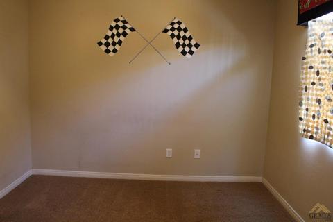 6423 Declaration Way, Bakersfield, CA 93313 photo 12