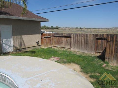 316 E Woodrow St, Taft, CA 93268 photo 15