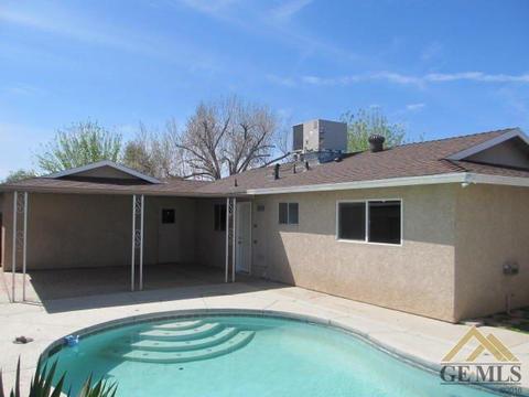 316 E Woodrow St, Taft, CA 93268 photo 13