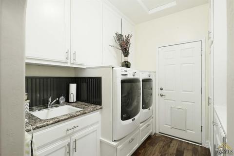 11331 Stroke Cutters Dr, Taft, CA 93268 photo 24