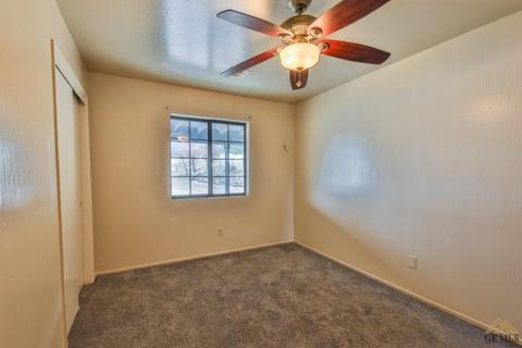 18040 Hambletonian Dr, Tehachapi, CA 93561 photo 9