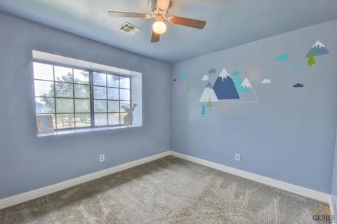 18040 Hambletonian Dr, Tehachapi, CA 93561 photo 10