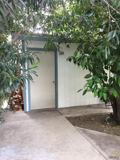113 E San Emidio St, Taft, CA 93268 photo 38